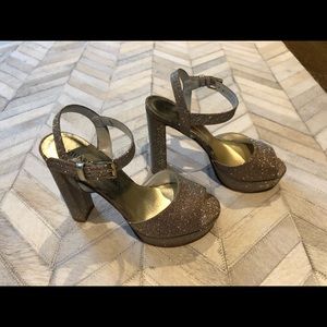 Stuart Weitzman Sashay gold platform heels